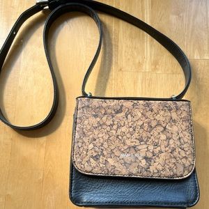 Matt and Nat cork crossbody bag
